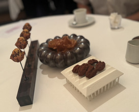 Dinner at EdiTion Koji Shimomura (エディション・コウジ シモムラ)