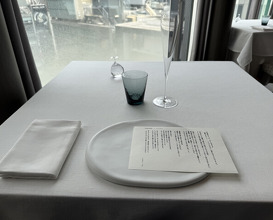 Dinner at ESqUISSE (エスキス)