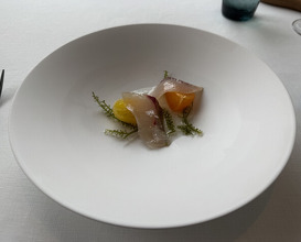 Dinner at ESqUISSE (エスキス)