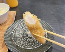 Dinner at Tonkatsu Fujii (とんかつ ふじ井)