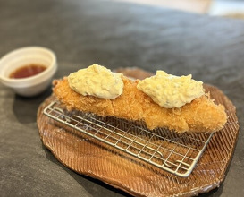 Dinner at Tonkatsu Fujii (とんかつ ふじ井)