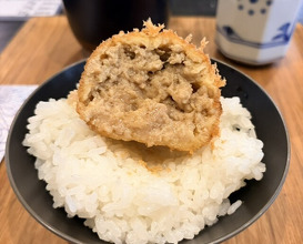 Dinner at Tonkatsu Fujii (とんかつ ふじ井)