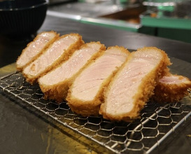 Dinner at Tonkatsu Fujii (とんかつ ふじ井)