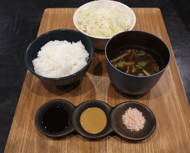 Dinner at Tonkatsu Fujii (とんかつ ふじ井)