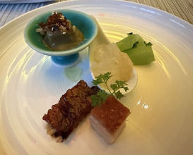 Dinner at Chinese Hanten Fureika (中国飯店 富麗華)