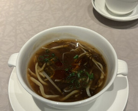 Dinner at Chinese Hanten Fureika (中国飯店 富麗華)