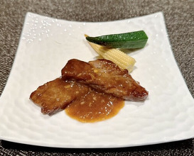 Dinner at Chinese Hanten Fureika (中国飯店 富麗華)