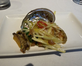 Dinner at Chinese Hanten Fureika (中国飯店 富麗華)