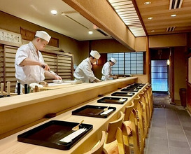 Dinner at Hassun (八寸)
