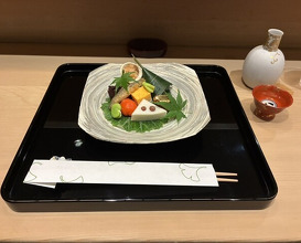 Dinner at Hassun (八寸)