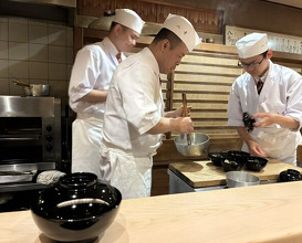 Dinner at Hassun (八寸)
