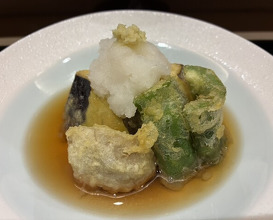 Dinner at Hassun (八寸)