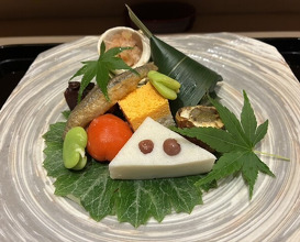 Dinner at Hassun (八寸)