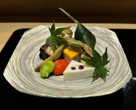 Dinner at Hassun (八寸)