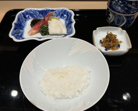Dinner at Hassun (八寸)