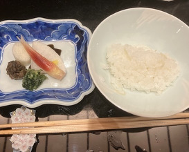 Dinner at Hassun (八寸)