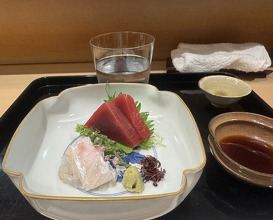 Dinner at Hassun (八寸)
