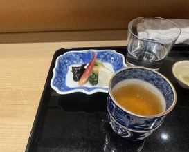 Dinner at Hassun (八寸)