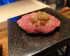 Dinner at HATSUNEZUSHI (初音鮨)