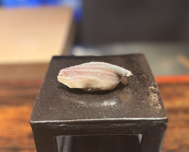 Dinner at HATSUNEZUSHI (初音鮨)