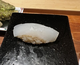 Dinner at HATSUNEZUSHI (初音鮨)