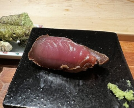 Dinner at HATSUNEZUSHI (初音鮨)