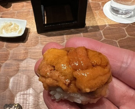 Dinner at HATSUNEZUSHI (初音鮨)