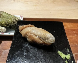 Dinner at HATSUNEZUSHI (初音鮨)