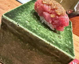 Dinner at HATSUNEZUSHI (初音鮨)