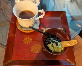 Dinner at HATSUNEZUSHI (初音鮨)