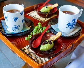 Dinner at HATSUNEZUSHI (初音鮨)
