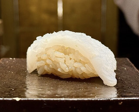 Dinner at HATSUNEZUSHI (初音鮨)