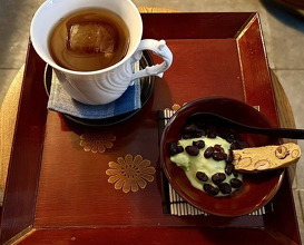 Dinner at HATSUNEZUSHI (初音鮨)