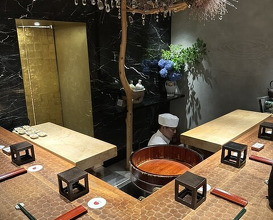 Dinner at HATSUNEZUSHI (初音鮨)