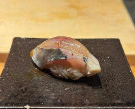 Dinner at HATSUNEZUSHI (初音鮨)