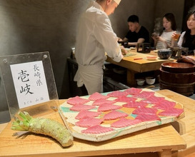 Dinner at HATSUNEZUSHI (初音鮨)