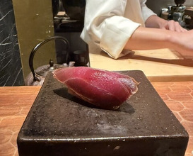 Dinner at HATSUNEZUSHI (初音鮨)