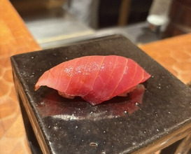 Dinner at HATSUNEZUSHI (初音鮨)