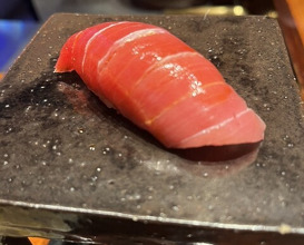 Dinner at HATSUNEZUSHI (初音鮨)