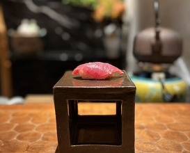 Dinner at HATSUNEZUSHI (初音鮨)