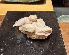 Dinner at HATSUNEZUSHI (初音鮨)