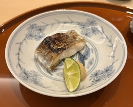 Dinner at Sushi Hijikata (鮨 土方)