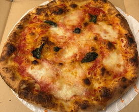 Dinner at IL PIZZAIOLO (イル・ピッツァイオーロ)