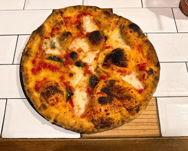 Dinner at IL PIZZAIOLO (イル・ピッツァイオーロ)