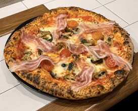 Dinner at IL PIZZAIOLO (イル・ピッツァイオーロ)