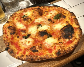 Dinner at IL PIZZAIOLO (イル・ピッツァイオーロ)