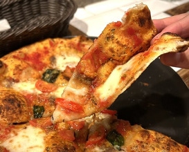 Dinner at IL PIZZAIOLO (イル・ピッツァイオーロ)