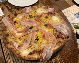 Dinner at IL PIZZAIOLO (イル・ピッツァイオーロ)