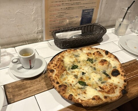 Dinner at IL PIZZAIOLO (イル・ピッツァイオーロ)