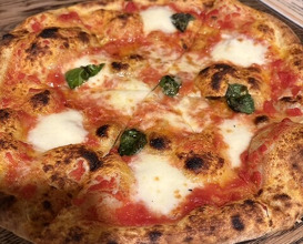 Dinner at IL PIZZAIOLO (イル・ピッツァイオーロ)